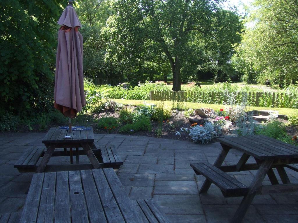 Avon Accommodation Ringwood Bagian luar foto