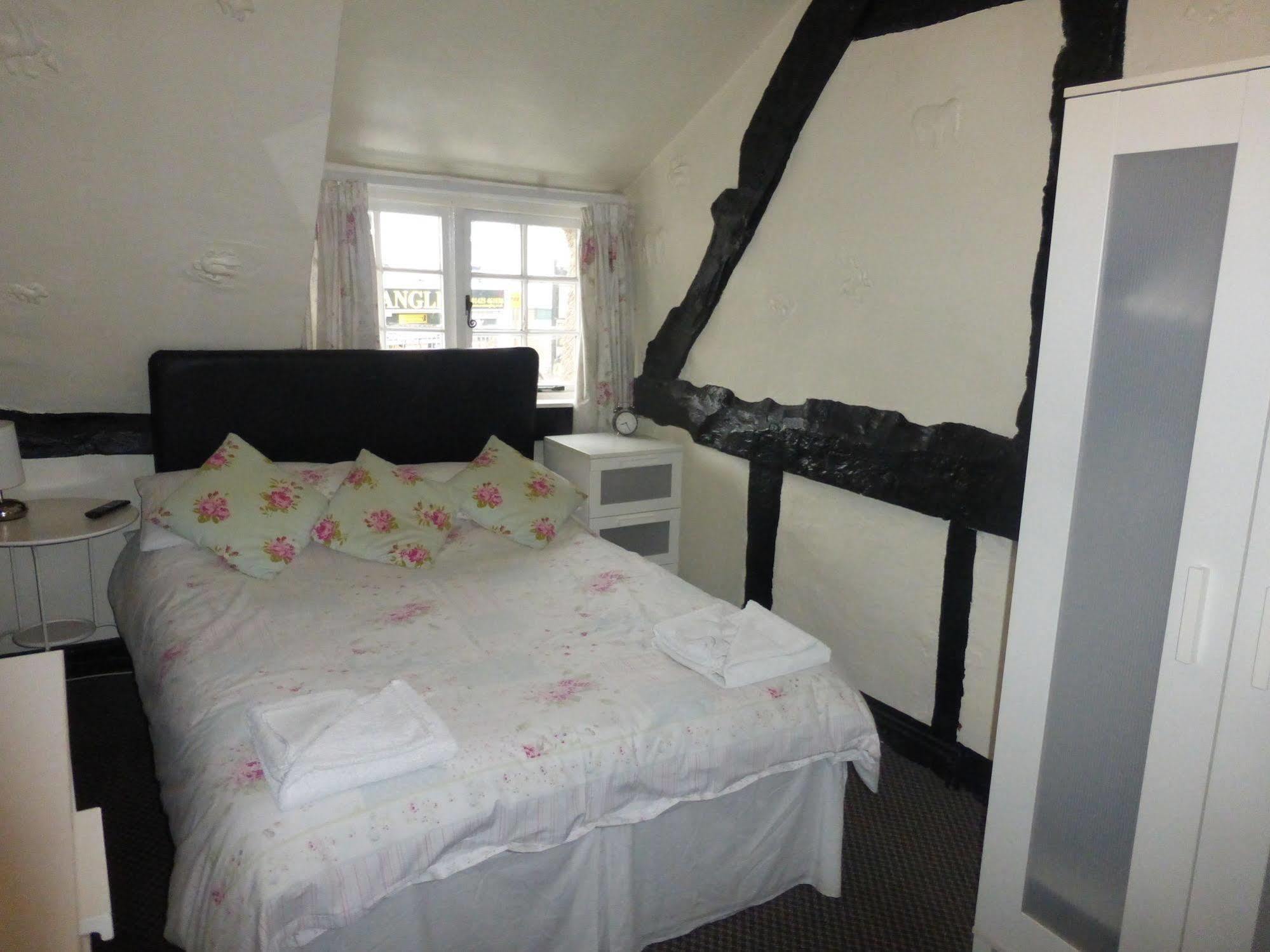 Avon Accommodation Ringwood Bagian luar foto
