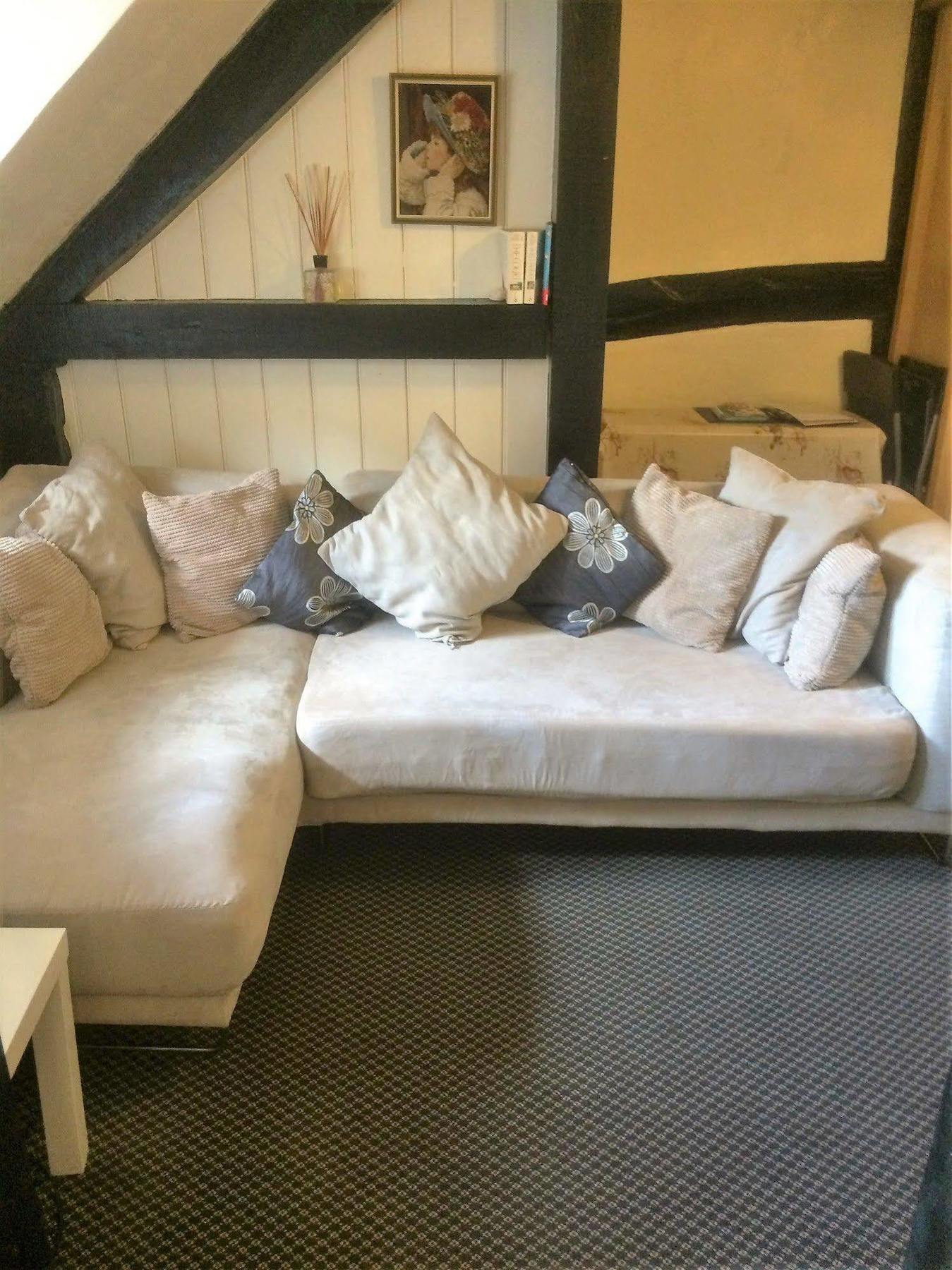 Avon Accommodation Ringwood Bagian luar foto