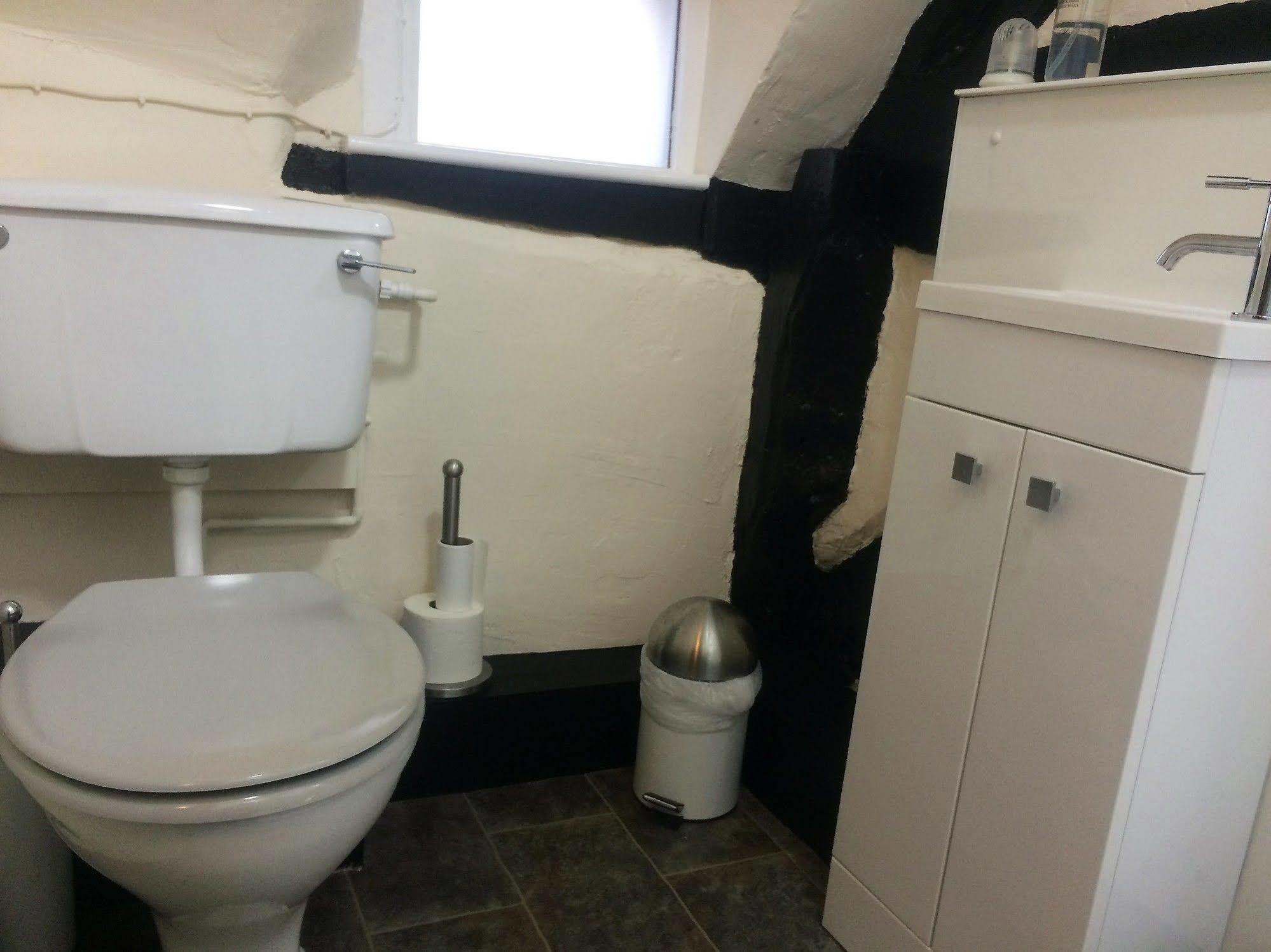 Avon Accommodation Ringwood Bagian luar foto