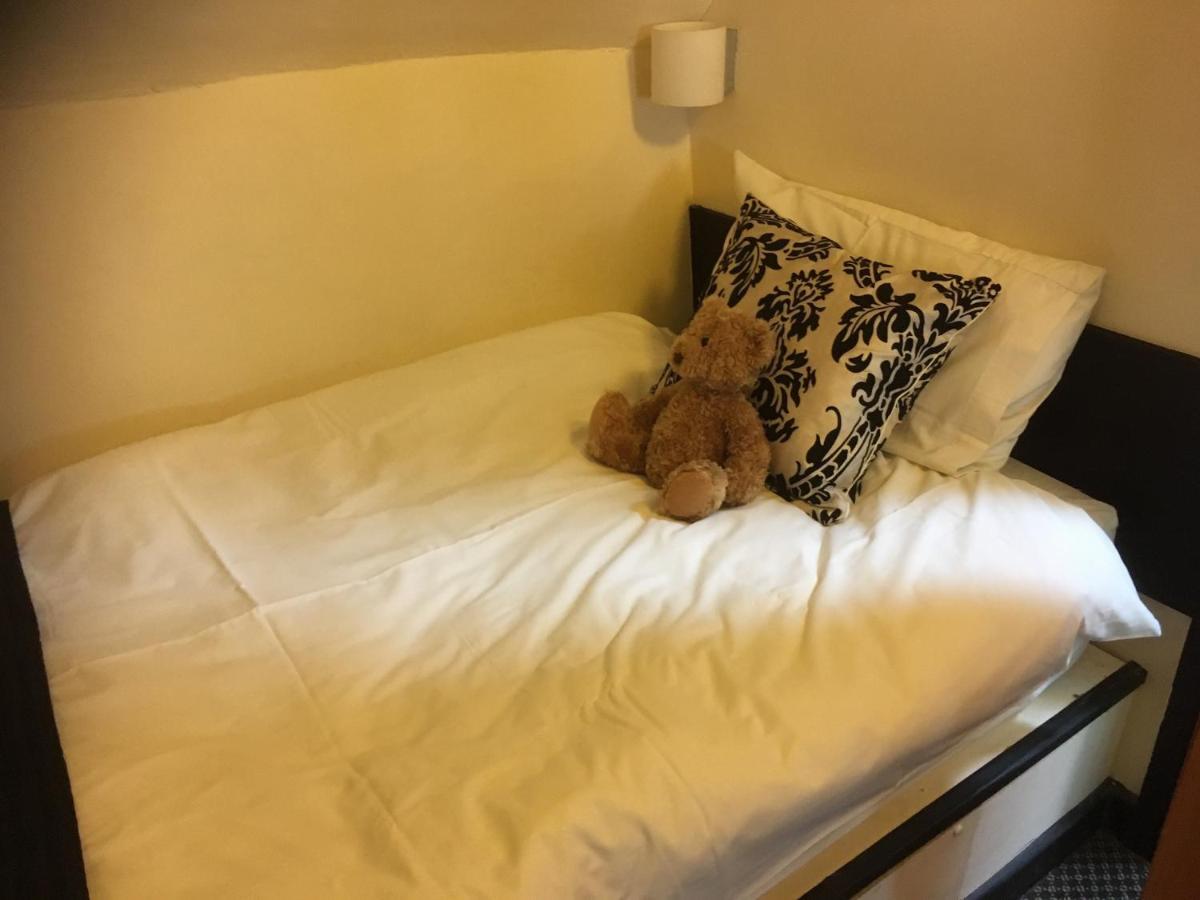 Avon Accommodation Ringwood Bagian luar foto