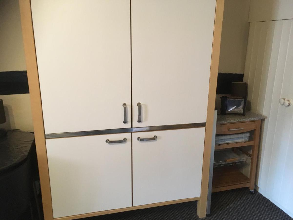 Avon Accommodation Ringwood Bagian luar foto